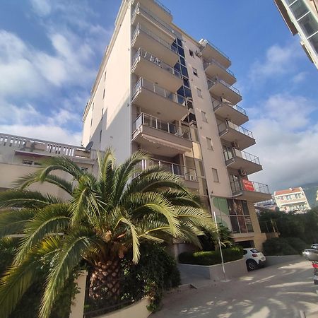 Adrialux2 Daire Budva Dış mekan fotoğraf